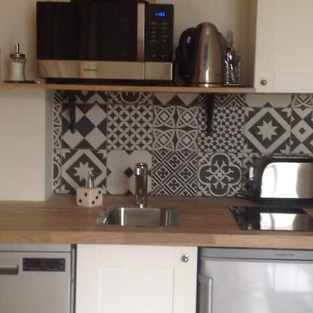 Ferienwohnung Cocon Au Pied De La Croix Rousse Lyon Zimmer foto