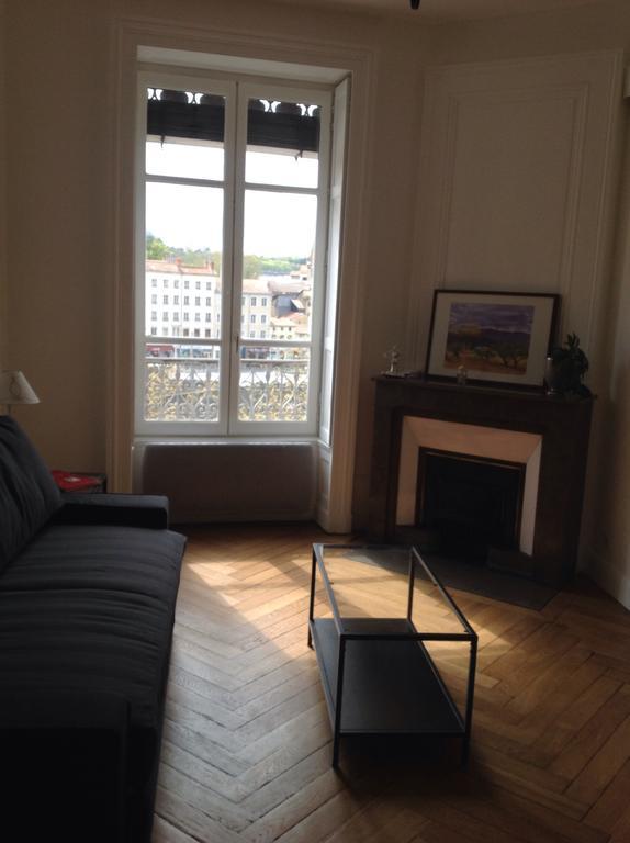 Ferienwohnung Cocon Au Pied De La Croix Rousse Lyon Exterior foto